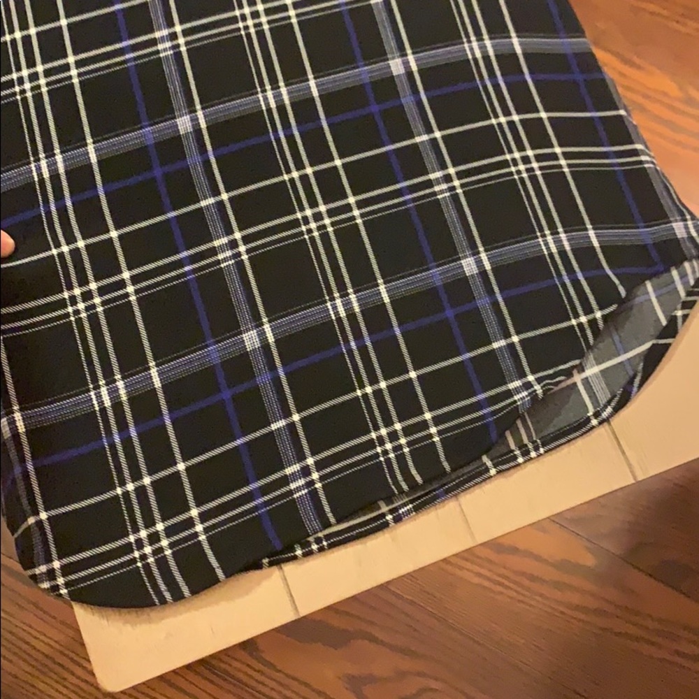 Dress - Picture 5 of 5